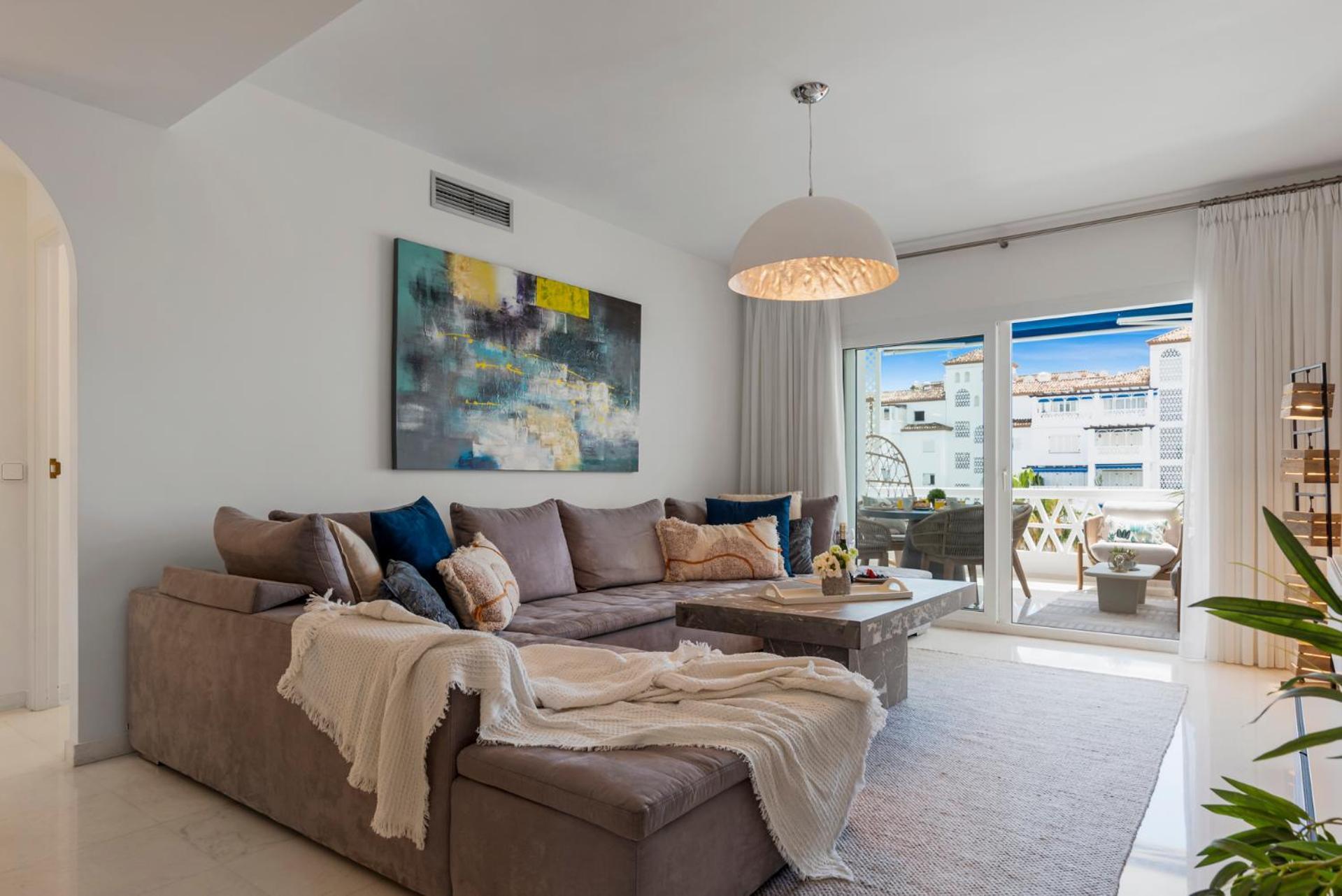 Lägenhet Moderno Y Luminoso En Gaviotas- Puerto Banus Marbella