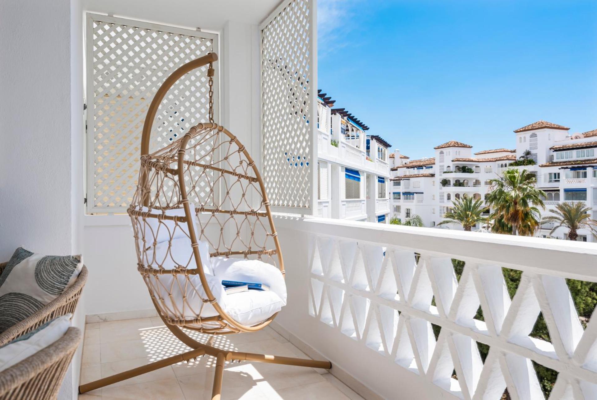 Moderno Y Luminoso En Gaviotas- Puerto Banus Lägenhet Marbella